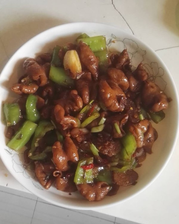 {六合彩}(家庭美食图片真实照片)